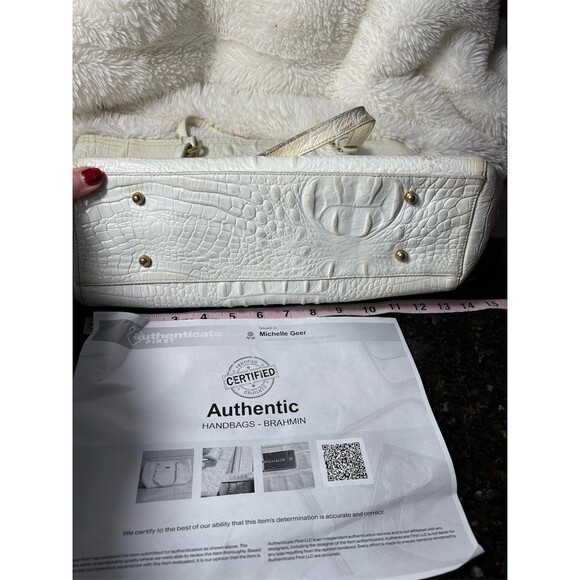 Brahmin Tote Bag Womens Large White Croc Embossed Shoulder Zip Top w/ COA - Picture 10 of 16